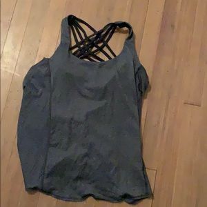 Lululemon top